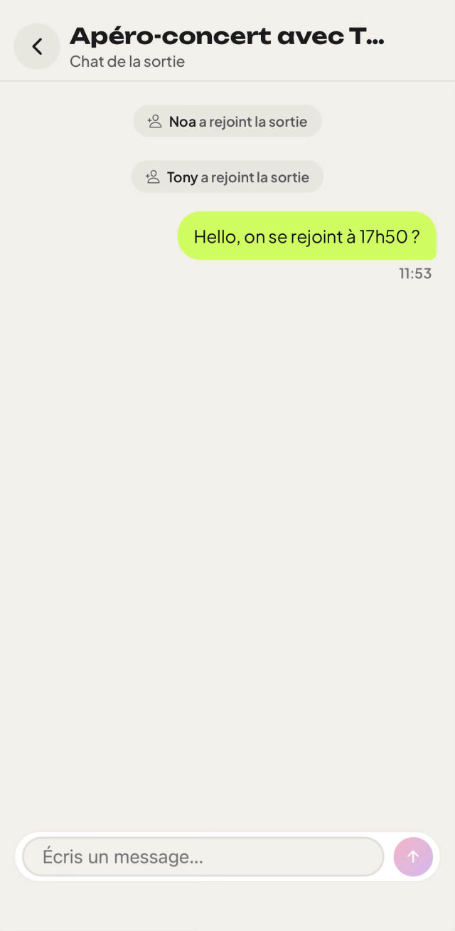 Discussion de groupe d'une sortie dans l'app GoSortir